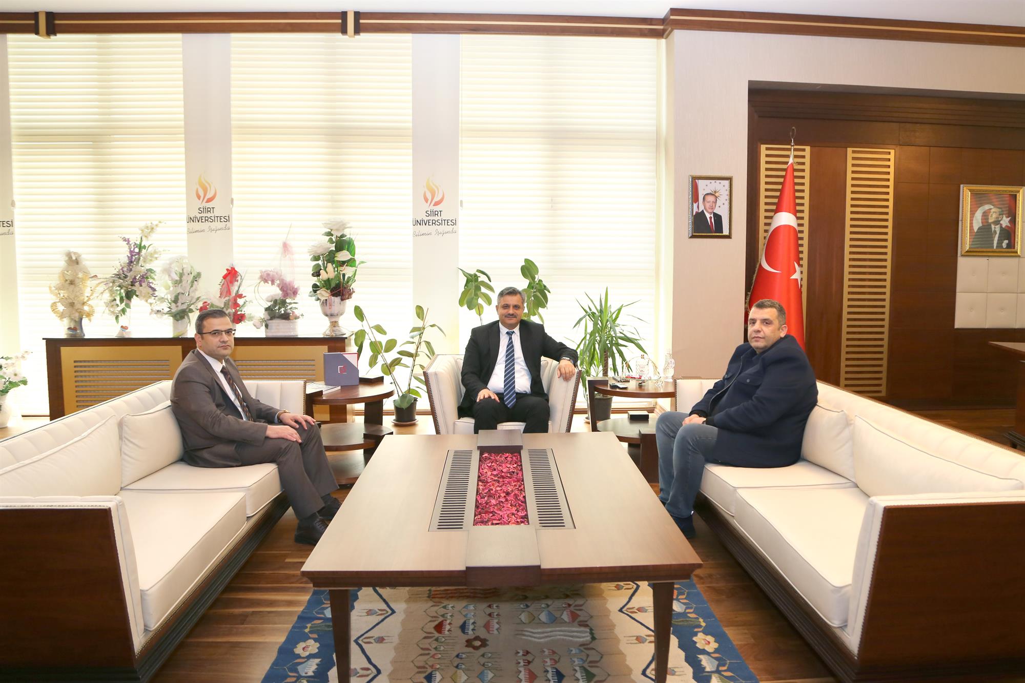 Siirt Tarım ve Orman İl Müdür Yardımcılarından Rektörümüz Prof. Dr. Nihat Şındak’a Ziyaret